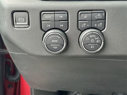 Certified 2024 Chevrolet Silverado 1500 LTZ w/ Max Trailering Package image 17