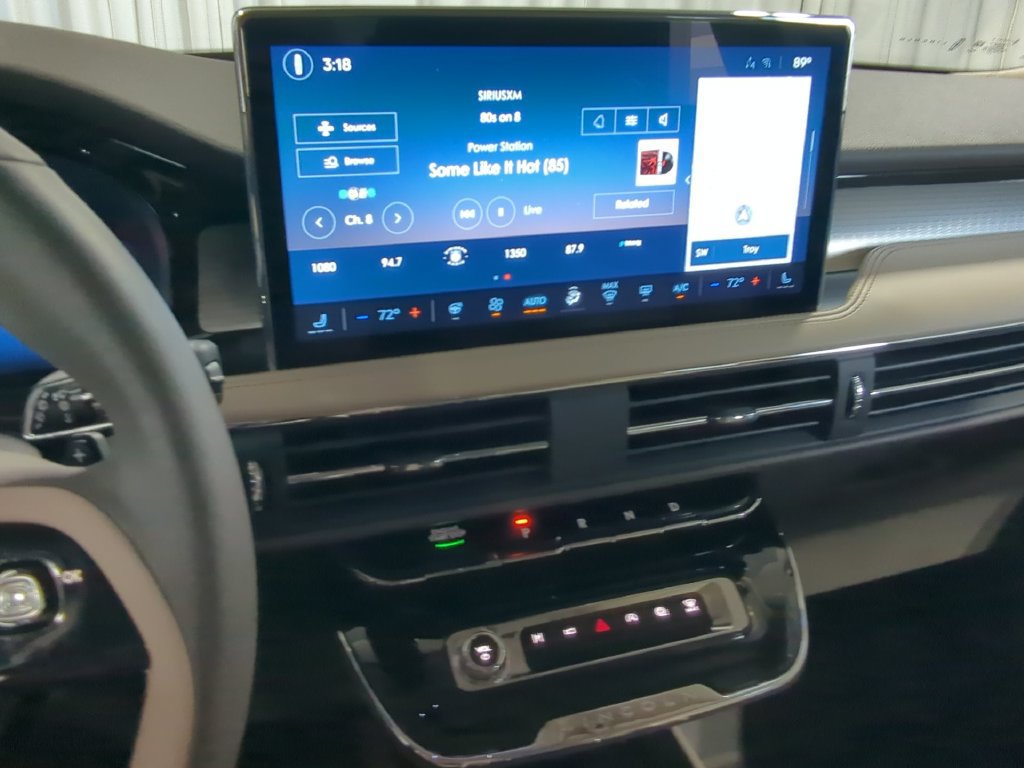 Used 2023 Lincoln Corsair AWD w/ Equipment Group 101A image 34