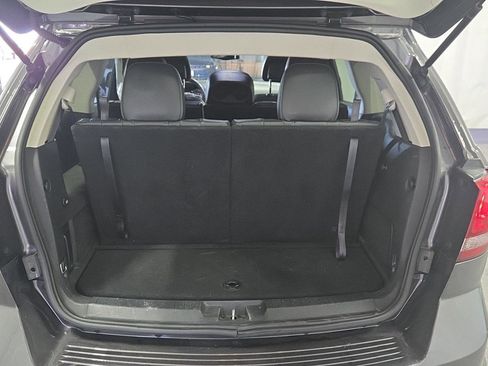 Used 2015 Dodge Journey Crossroad w/ Flexible Seating Group image 16