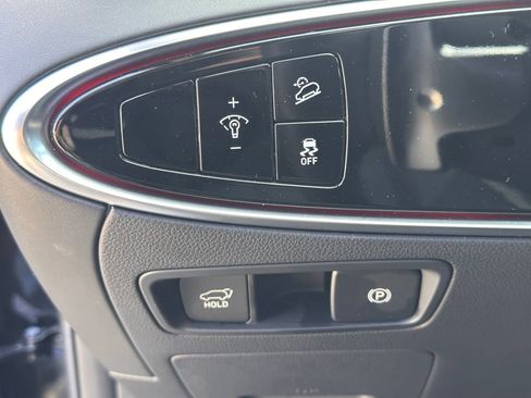 Used 2023 Genesis Electrified GV70 Prestige w/ Prestige Package image 27