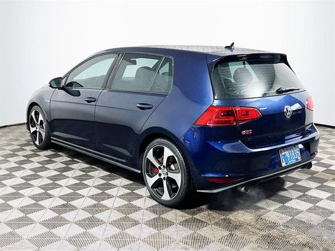 Used 2017 Volkswagen GTI SE image 6