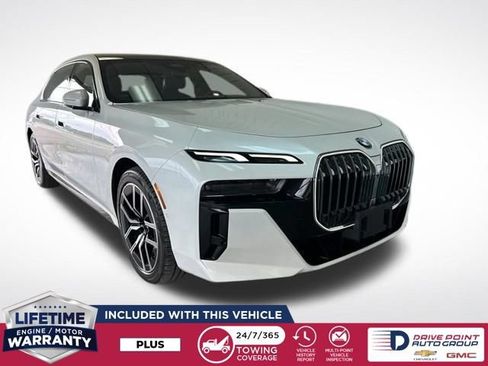 Used 2024 BMW 740i xDrive AWD/4WD image 1