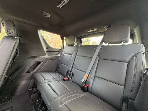 Used 2024 Chevrolet Tahoe LT image 5