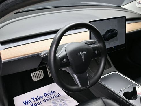 Used 2022 Tesla Model 3 Performance image 17