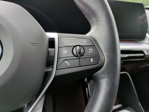 Used 2025 BMW X1 xDrive28i image 23