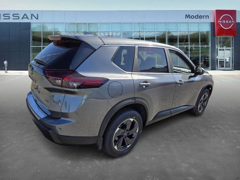 New 2026 Nissan Rogue SV image 5