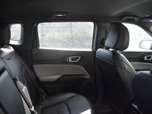 Used 2025 Jeep Compass Limited AWD/4WD image 24