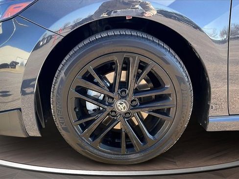 Used 2025 Toyota Camry XSE image 9