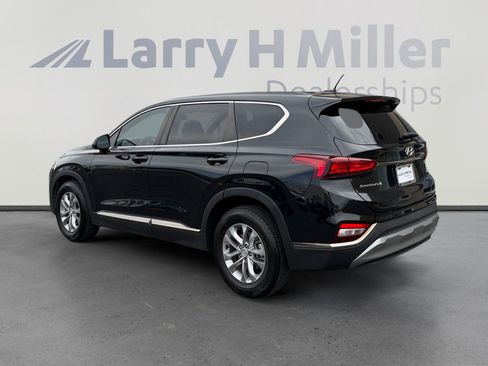 Used 2019 Hyundai Santa Fe SE FWD image 3