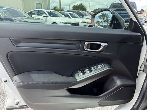 Used 2024 Honda Civic Sport image 18
