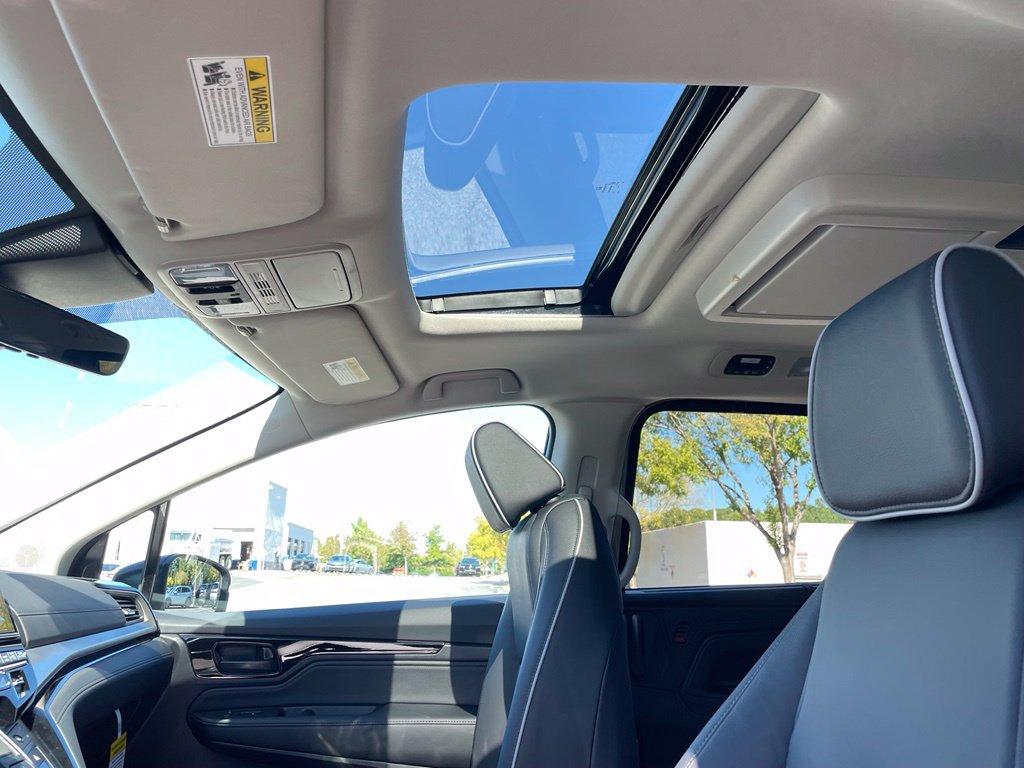 New 2027 Honda Odyssey Touring image 28