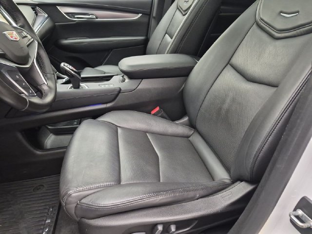 Used 2019 Cadillac XT5 Luxury AWD/4WD image 21