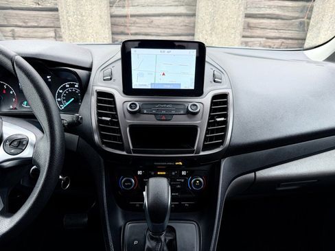 Used 2022 Ford Transit Connect XLT w/ Trailer Tow Package image 13