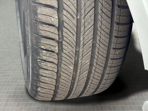 Certified 2026 Genesis GV70 3.5T Sport Prestige image 11