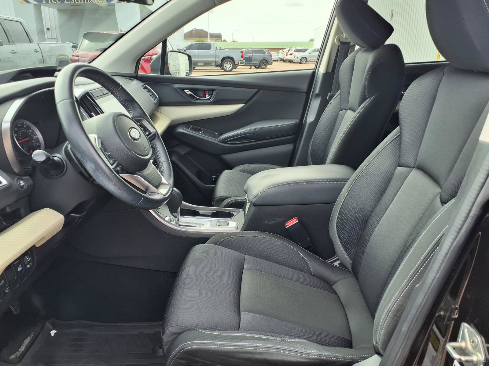 Used 2019 Subaru Ascent Premium w/ Popular Package #2 AWD/4WD image 12