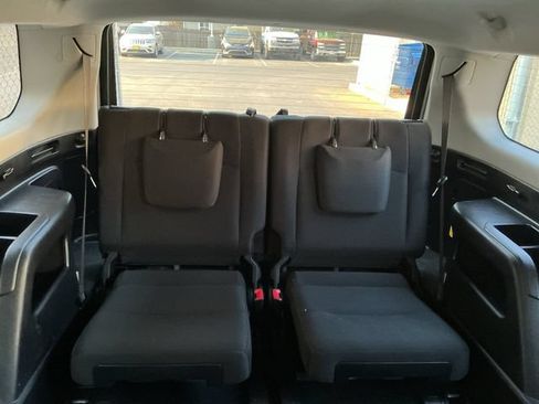 Used 2015 Toyota 4Runner SR5 AWD/4WD image 25