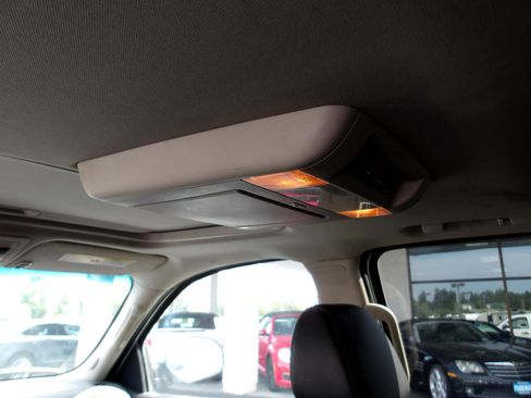 Used 2008 GMC Yukon XL Denali image 12