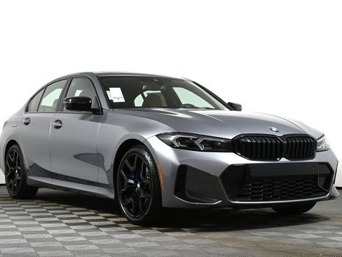 New 2026 BMW 330i xDrive Sedan w/ M Sport Package image 9