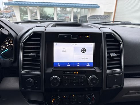 Used 2020 Ford F150 XLT image 18