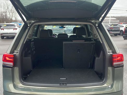 Used 2025 Volkswagen Atlas Peak Edition SE image 7