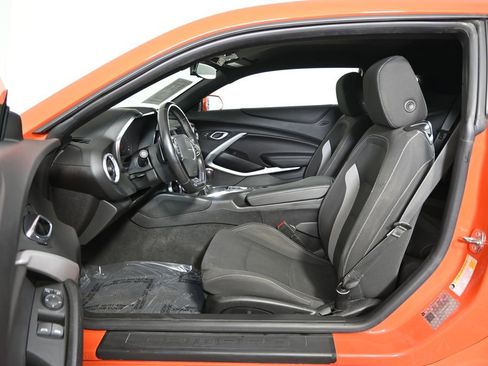 Used 2019 Chevrolet Camaro SS RWD image 20