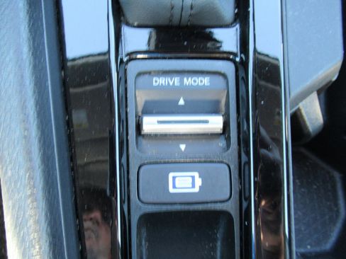 Used 2024 Honda Accord EX-L image 25