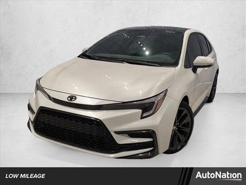 Used 2024 Toyota Corolla XSE image 1