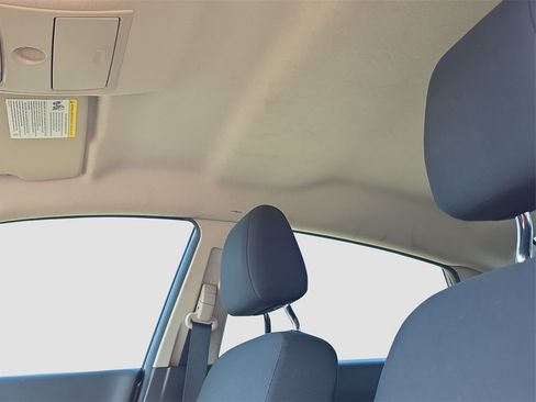 Used 2019 Ford Fiesta SE image 8