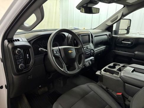Used 2023 Chevrolet Silverado 1500 Custom w/ LPO, Dark Essentials Package AWD/4WD image 19