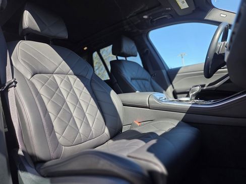 Used 2023 BMW X5 xDrive40i w/ Executive Package image 26