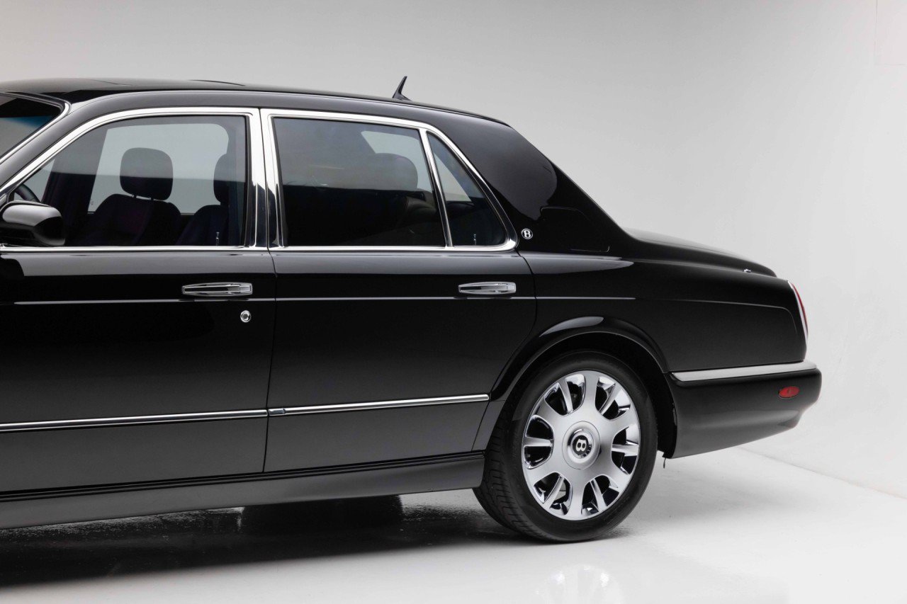 Used 2007 Bentley Arnage R RWD image 35