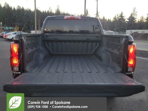 Used 2024 Chevrolet Colorado LT image 17