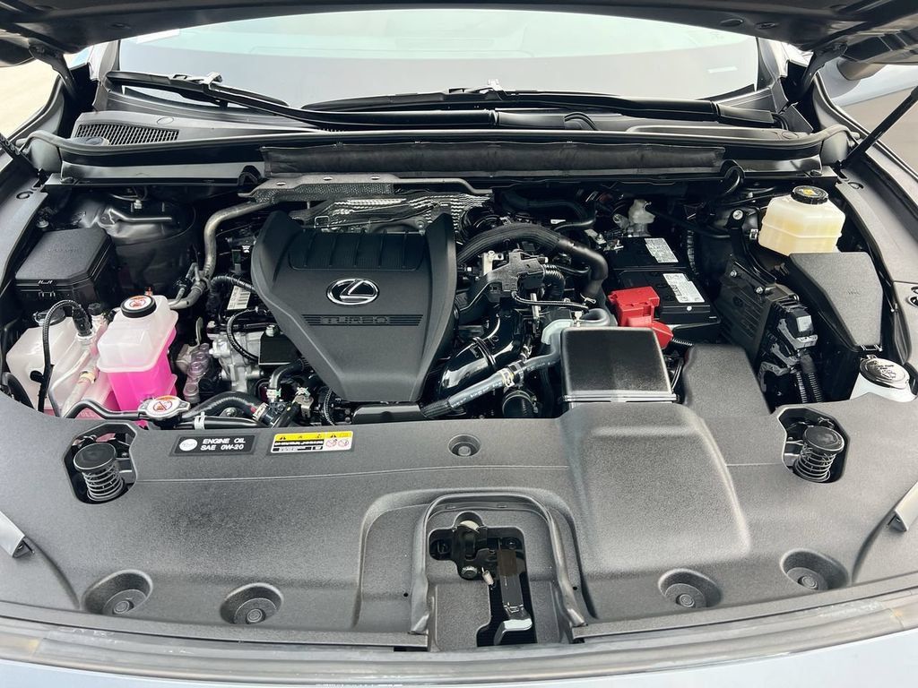 Certified 2025 Lexus RX 350 FWD w/ Technology Package image 10