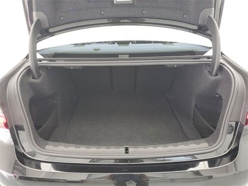 Used 2019 BMW 330i xDrive Sedan w/ Convenience Package image 10