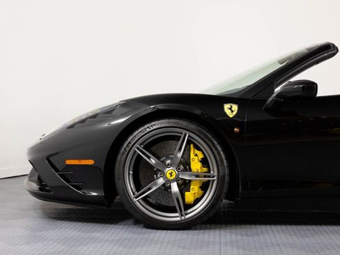 Used 2015 Ferrari 458 Speciale A image 14