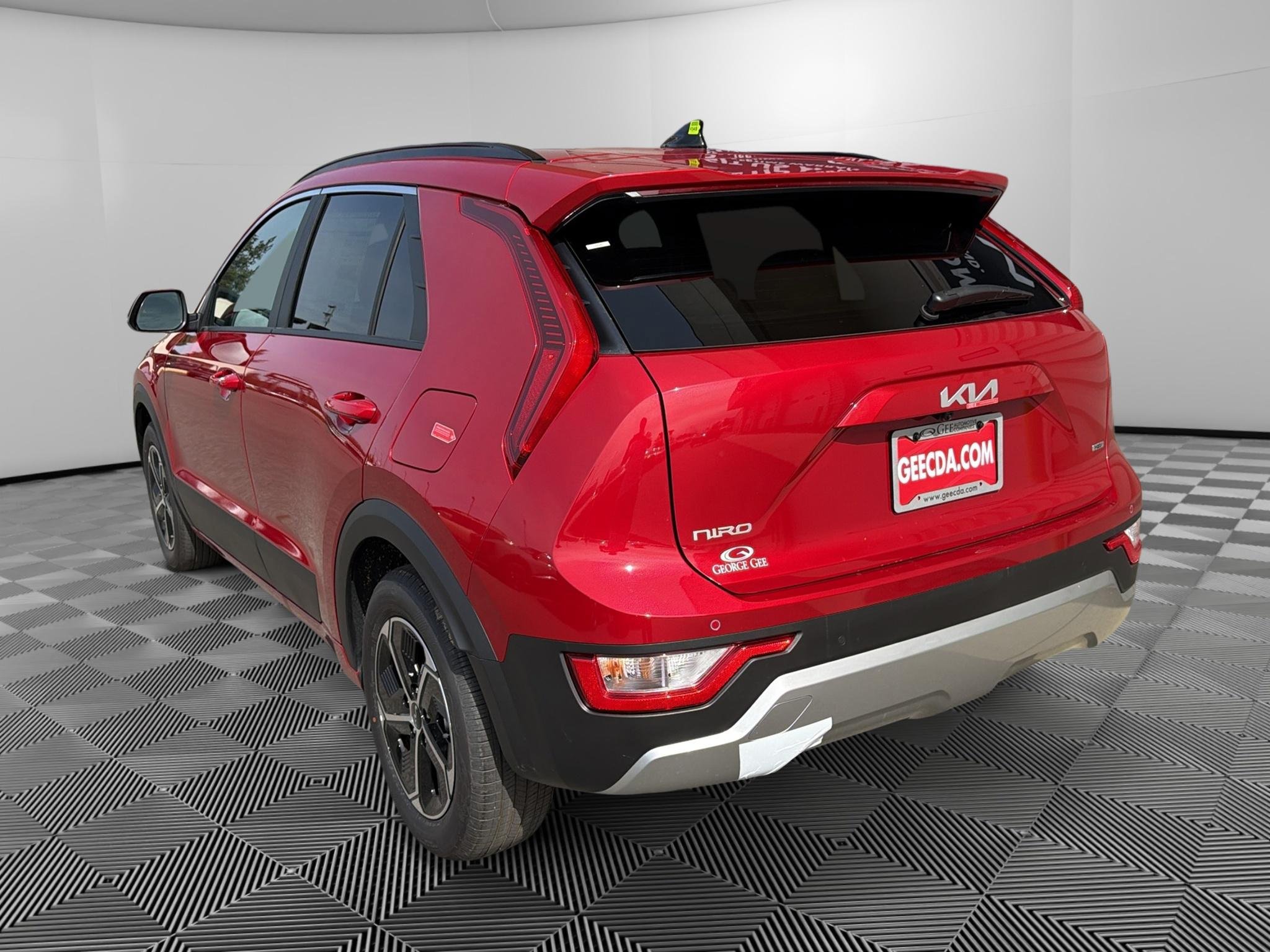 New 2026 Kia Niro EX FWD image 6