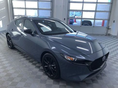 Used 2024 MAZDA MAZDA3 s image 29