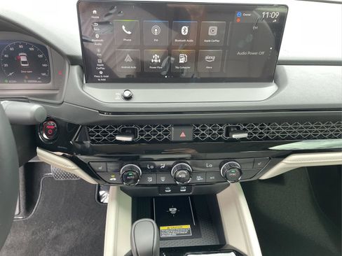 New 2025 Honda Accord EX-L image 18