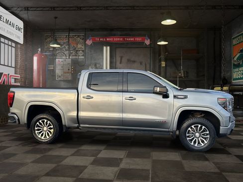 Certified 2023 GMC Sierra 1500 AT4 w/ AT4 Premium Package AWD/4WD image 8