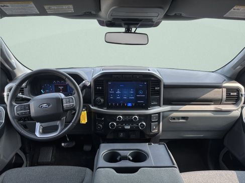 Used 2024 Ford F150 XLT image 17