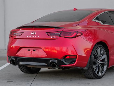 Used 2020 INFINITI Q60 Red Sport 400 w/ Proactive Package image 13