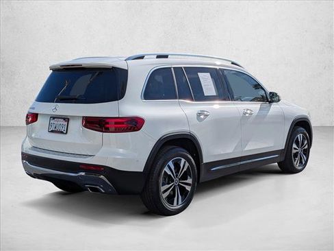 Certified 2025 Mercedes-Benz GLB 250 image 5