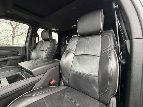 Used 2024 RAM 3500 Limited image 15