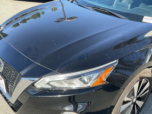 Used 2022 Nissan Altima 2.5 SV image 32