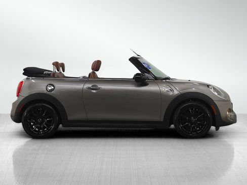 Used 2018 MINI Cooper S image 6
