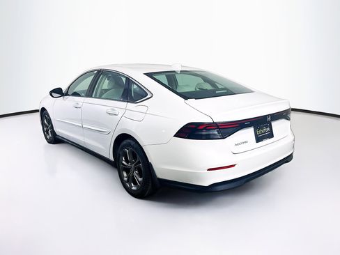Used 2023 Honda Accord EX image 5