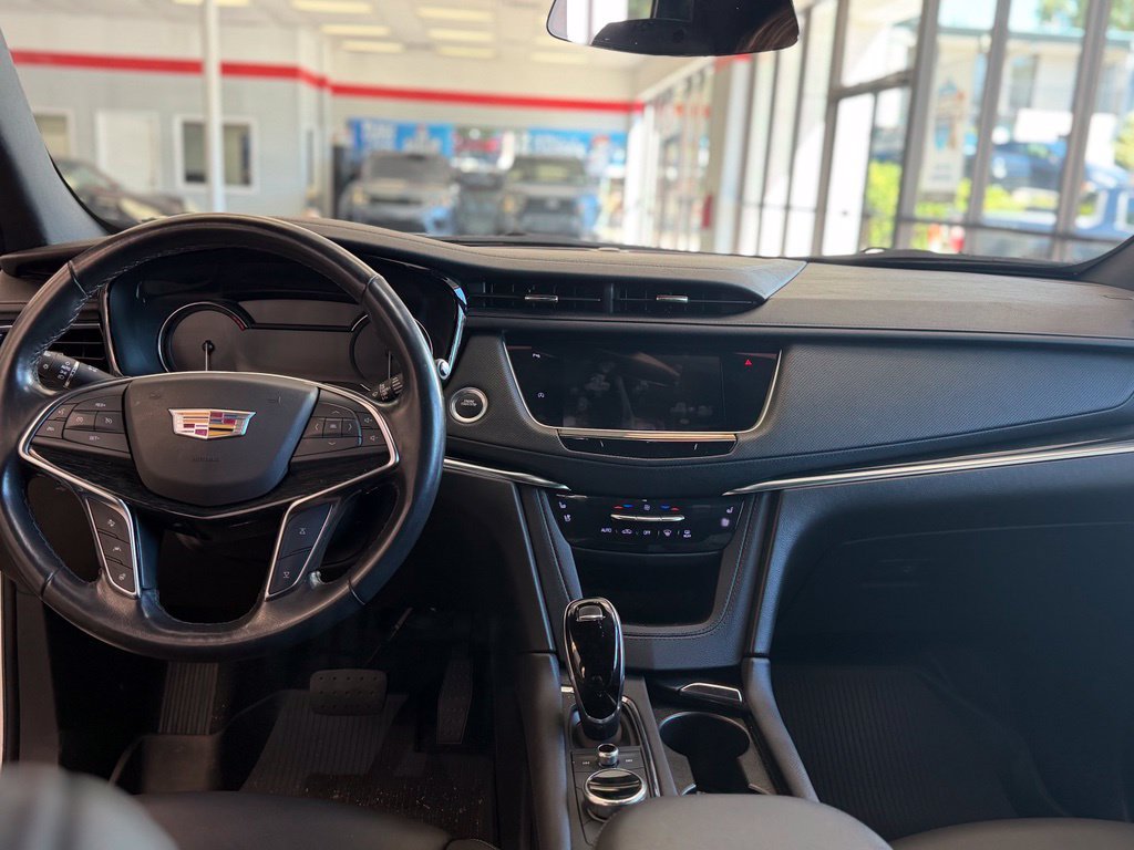 Used 2022 Cadillac XT5 Premium Luxury FWD image 13
