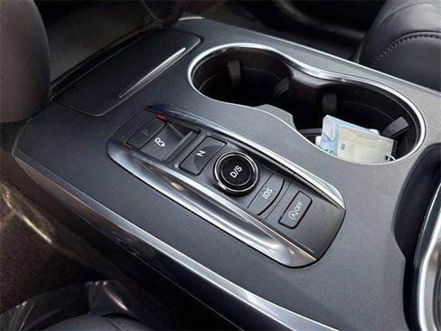 Used 2016 Acura MDX SH-AWD image 25