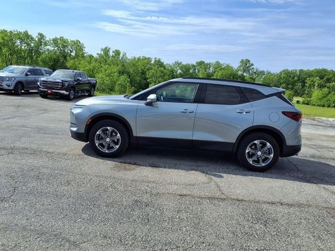 Used 2024 Chevrolet Blazer LT w/ Convenience Package FWD image 35