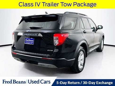 Certified 2023 Ford Explorer XLT w/ Equipment Group 202A image 9